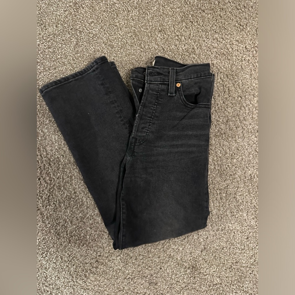 Levi's Women's Ribcage Ankle- Black/gray wash